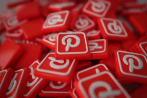 Pinterest As link builder