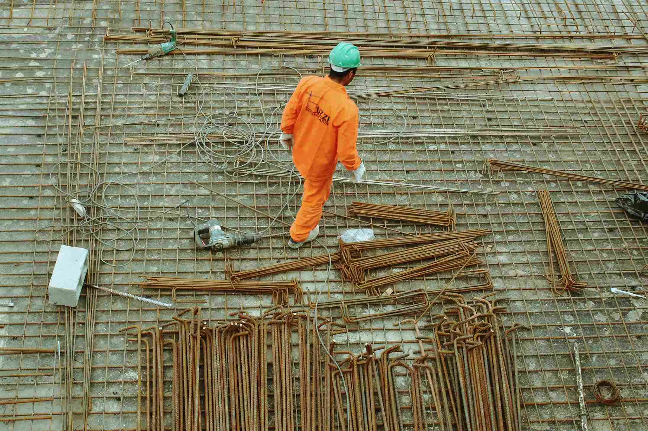 how digital marketing help building material seller